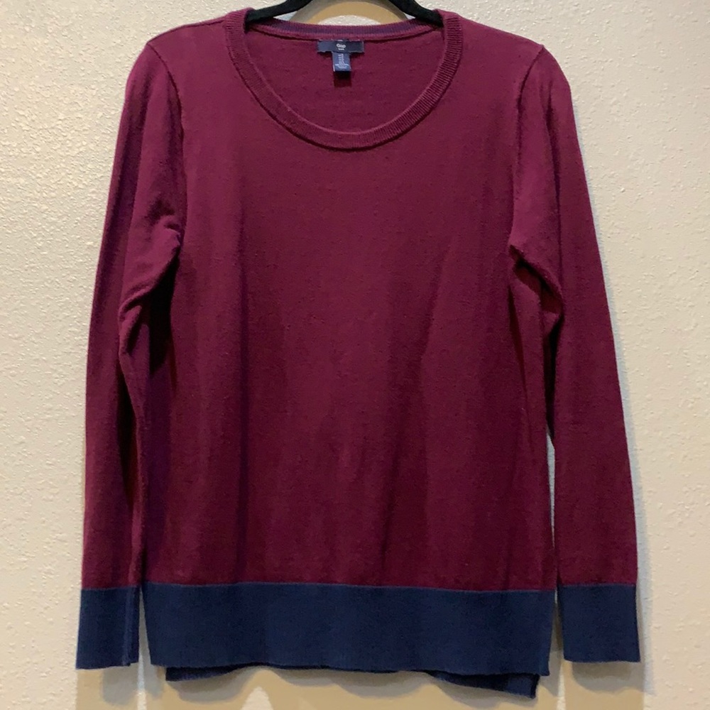 Gap, long sleeve sweater, size S